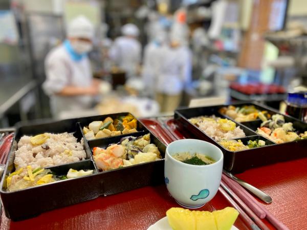 榛名坂の食を支える厨房はこちら<br>